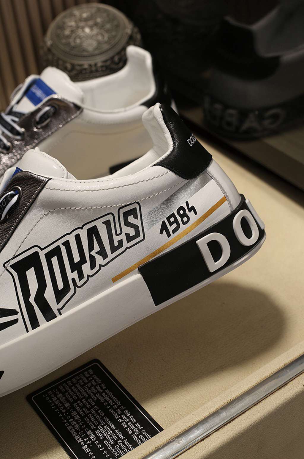 D*G sneaker